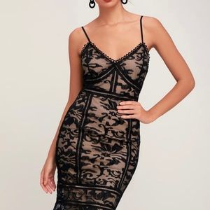Lulu’s Alluring Love Black and Beige Lace Trumpet Hem Midi Dress
